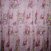 e-341-kourtina-paidiki