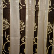 kr-215-kourtina-me-dyo-opsis3